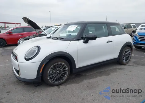 2026 Mini Hardtop Cooper S из США, поврежденный, VIN WMW23GD08T2Y04541